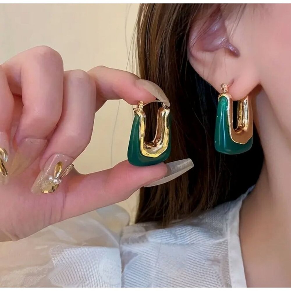 Emerald U-Shaped Gold Hoop Earrings